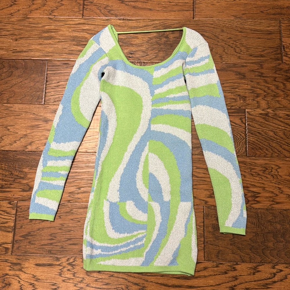 Revolve mini dress 👗 in small